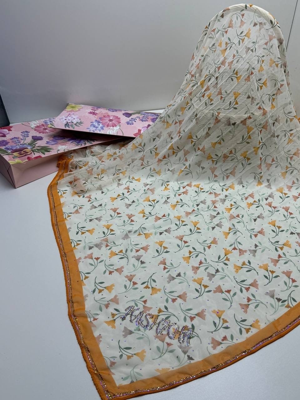 женский платок,новинки платок,шелковые платки,платки шарф,платок