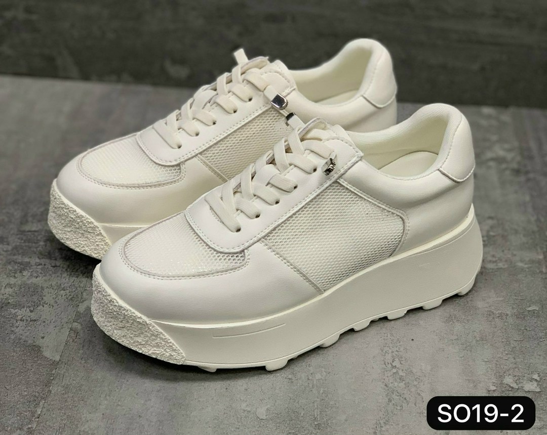 ,кроссовки эко кожа,женские кроссовки,кроссовки , женская