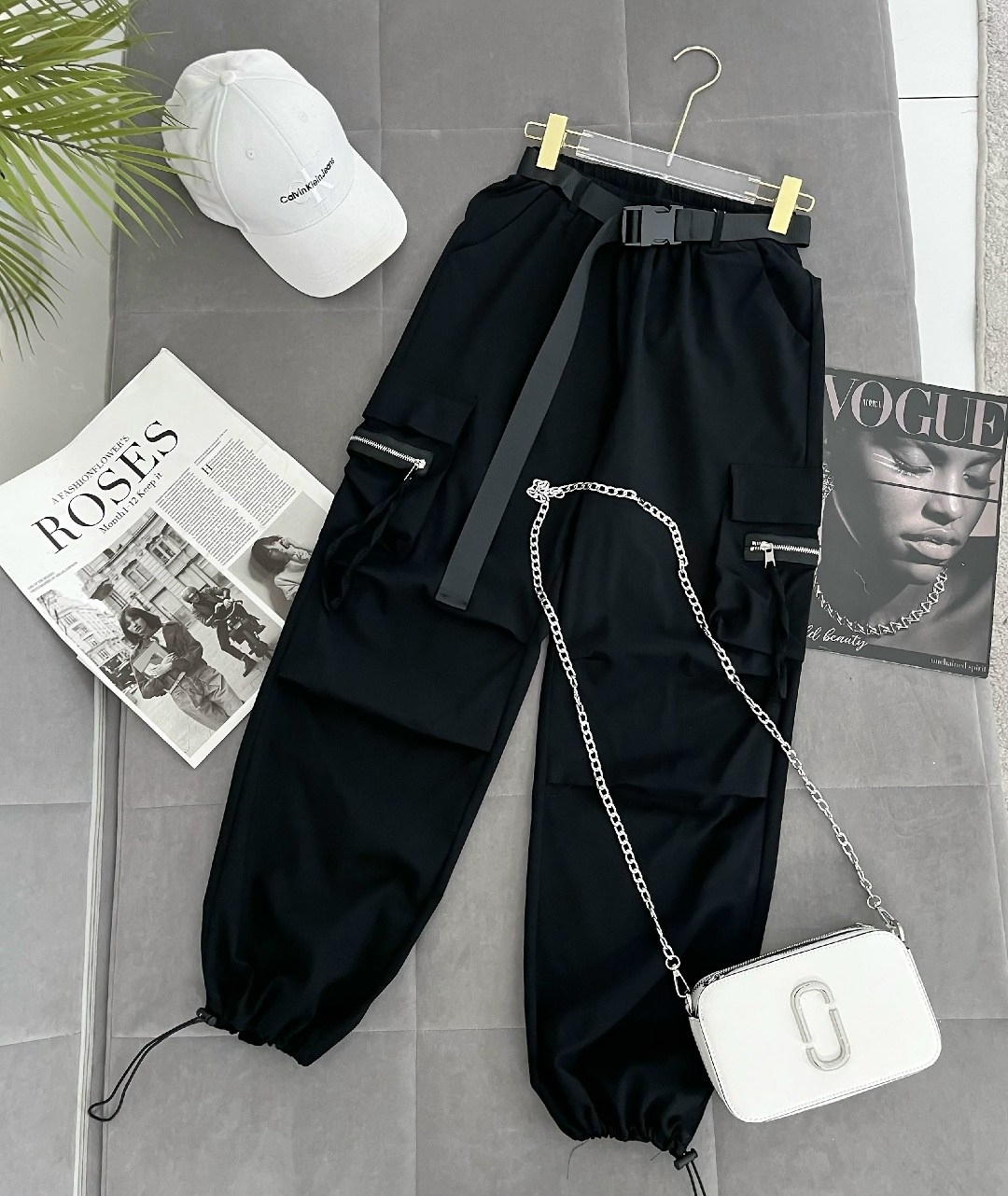 женские шаровары 2026 модные брюки-джоггеры в стиле панк с карманами и цепочкой,женские шаровары 2026 модные брюки-джоггеры в стиле панк с карманами и цепочкой,джоггеры с карманами,брюки джоггеры с ка