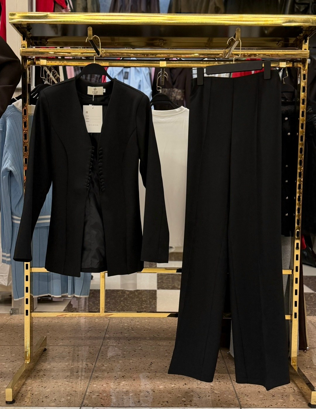 костюм брючный деловой с пиджаком классический mystique veil 225723301,брючный костюм,женский брючный костюм,костюм классический,костюм брючный деловой с пиджаком классический mystique veil