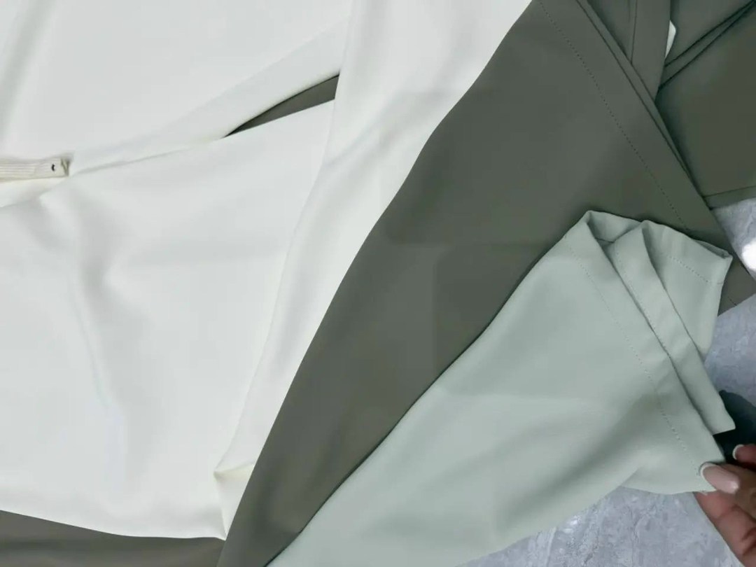 брюки свободного кроя,трикотажные брюки,брюки с завязками,тканевые брюки,спортивные брюки