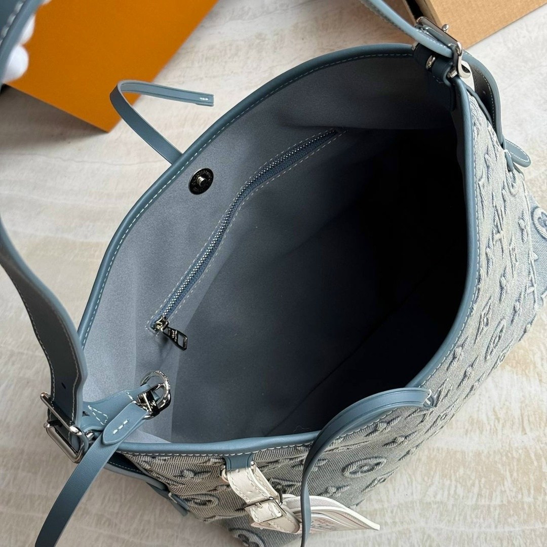 сумка женская louis vuitton,сумки женские louis vuitton сумка louis vuitton,cумка louis vuitton,louis vuitton сумка на плечо,сумка серая louis vuitton арт. 10515916