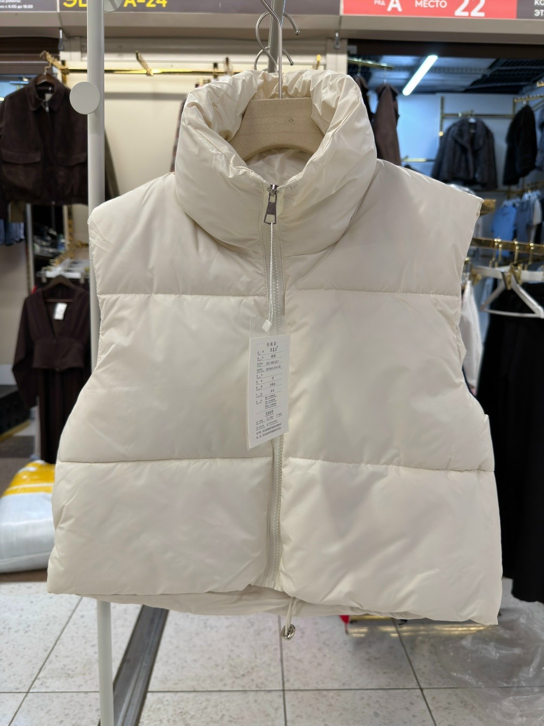 пуховой жилет,теплый жилет,жилетка женская,женский пуховой жилет с воротником-стойкой,жилет