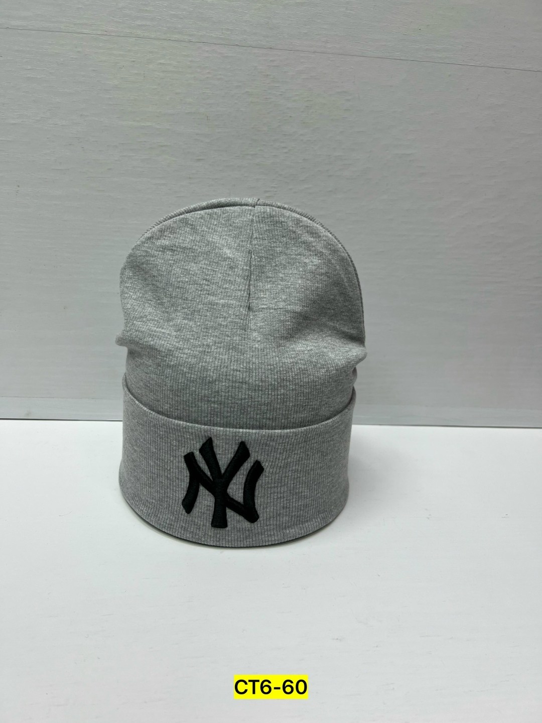 шапка,шапки трикотажные,шапка мужская,шапка бини,модная шапка