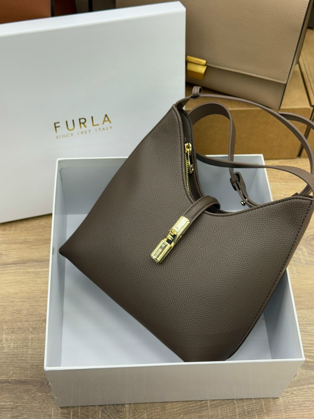 сумка furla,сумка женская furla,женская сумка furla натуральная кожа,сумка фурла,женская сумка