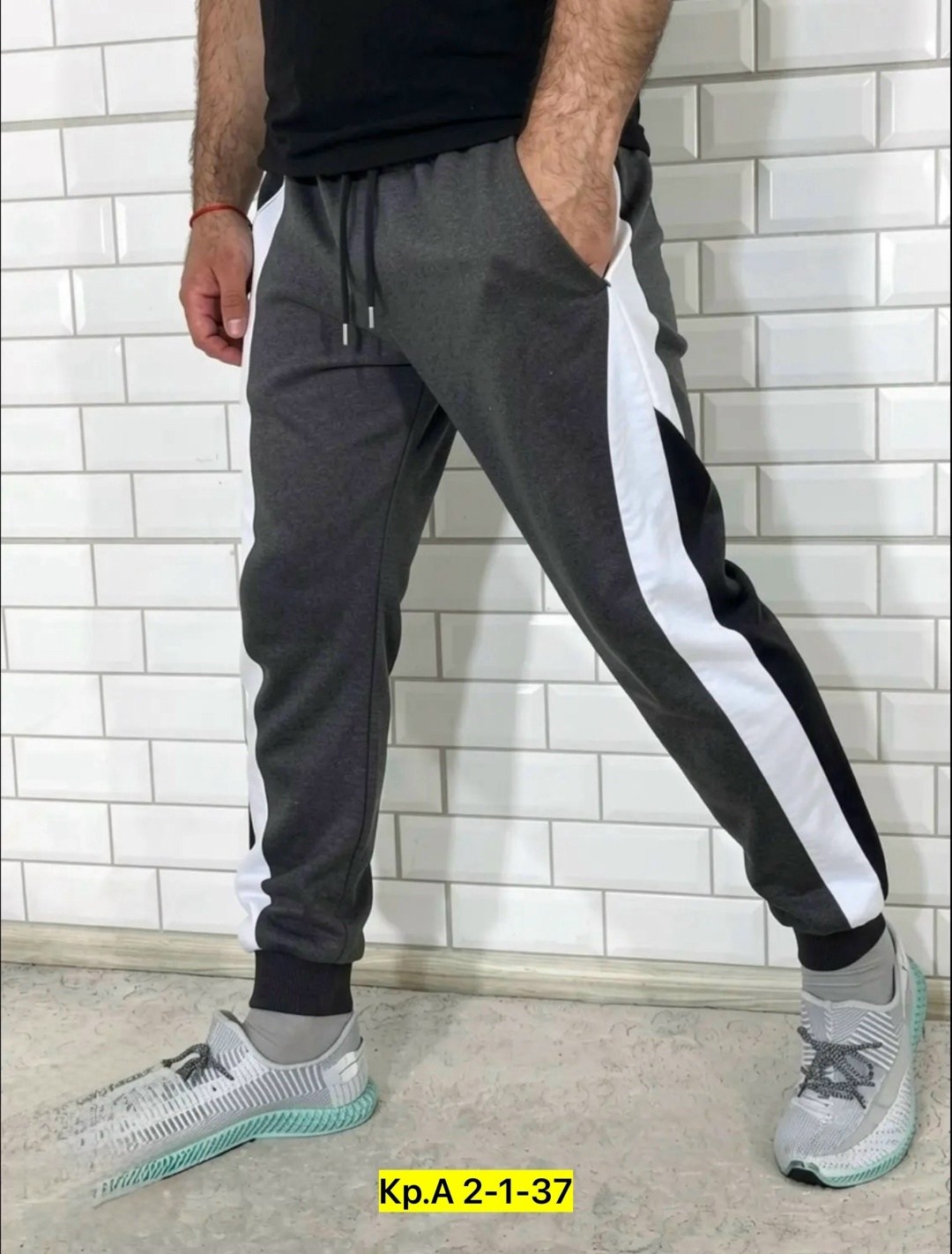 спортивные мужские штаны,спортивный брюки,спортивные штаны,мужские спортивные брюки,спортивные джоггеры