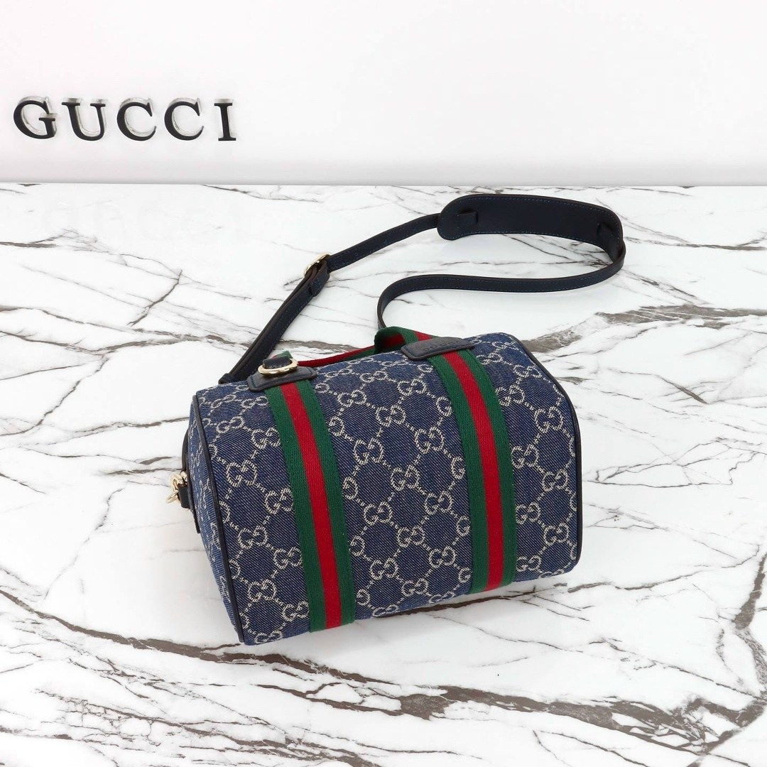 сумка gucci,gucci сумка на плечо,сумки гуччи,gucci сумка кросс боди,gucci женская сумка через плечо