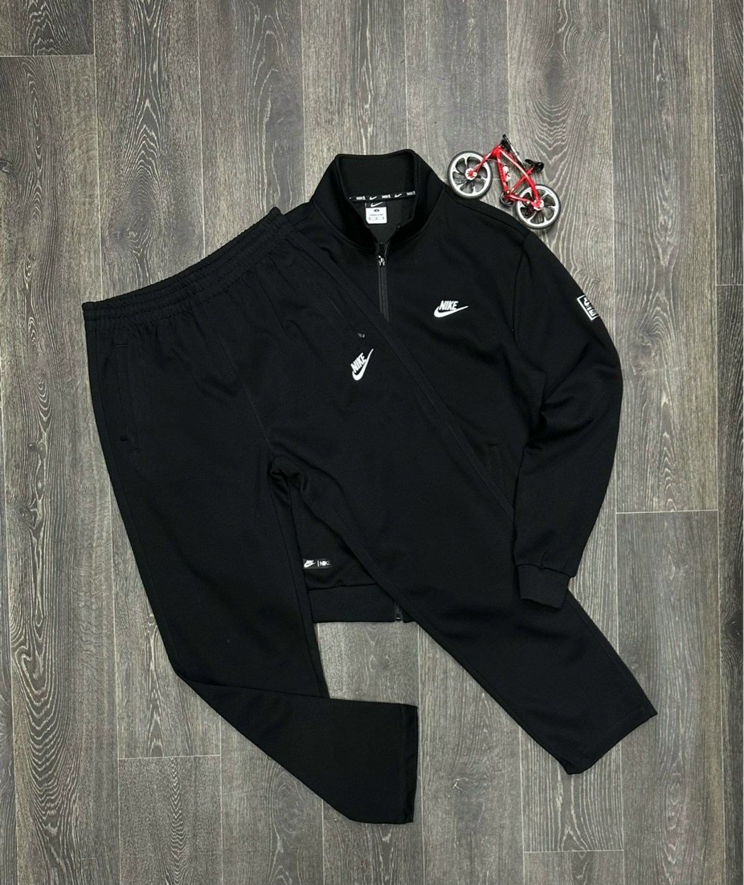 спортивный костюм nike,мужской спортивный костюм nike,спортивный костюм мужской,спортивный костюм,спортивные костюмы для мужчин