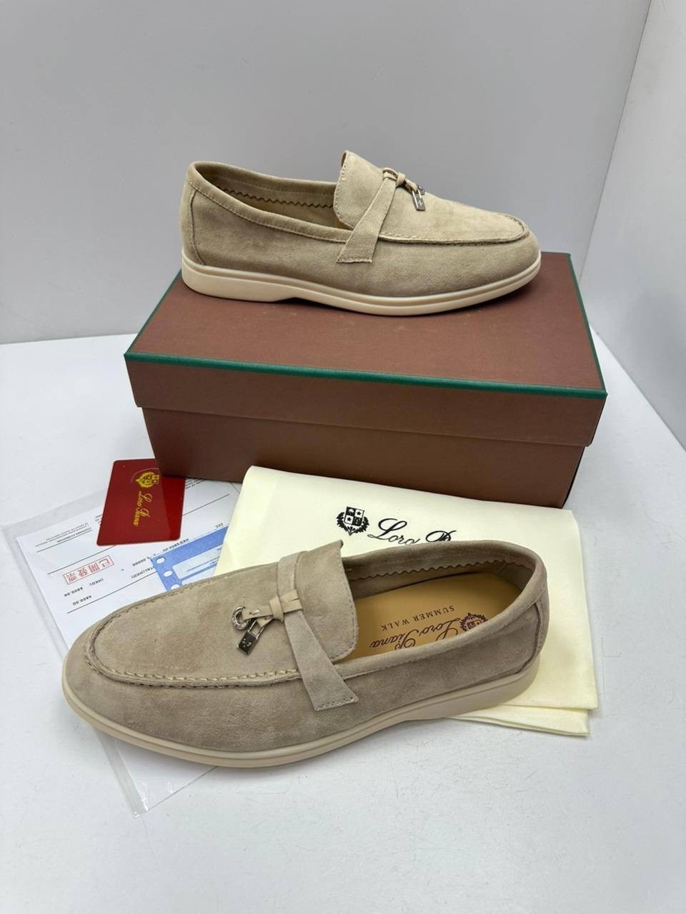 замшевые женские лоферы loro piana,лоферы loro piana,лоферы из натуральной замши loro piana premium shoes,лоферы loro piana summer charms walk бежевые,лоферы женские loro piana