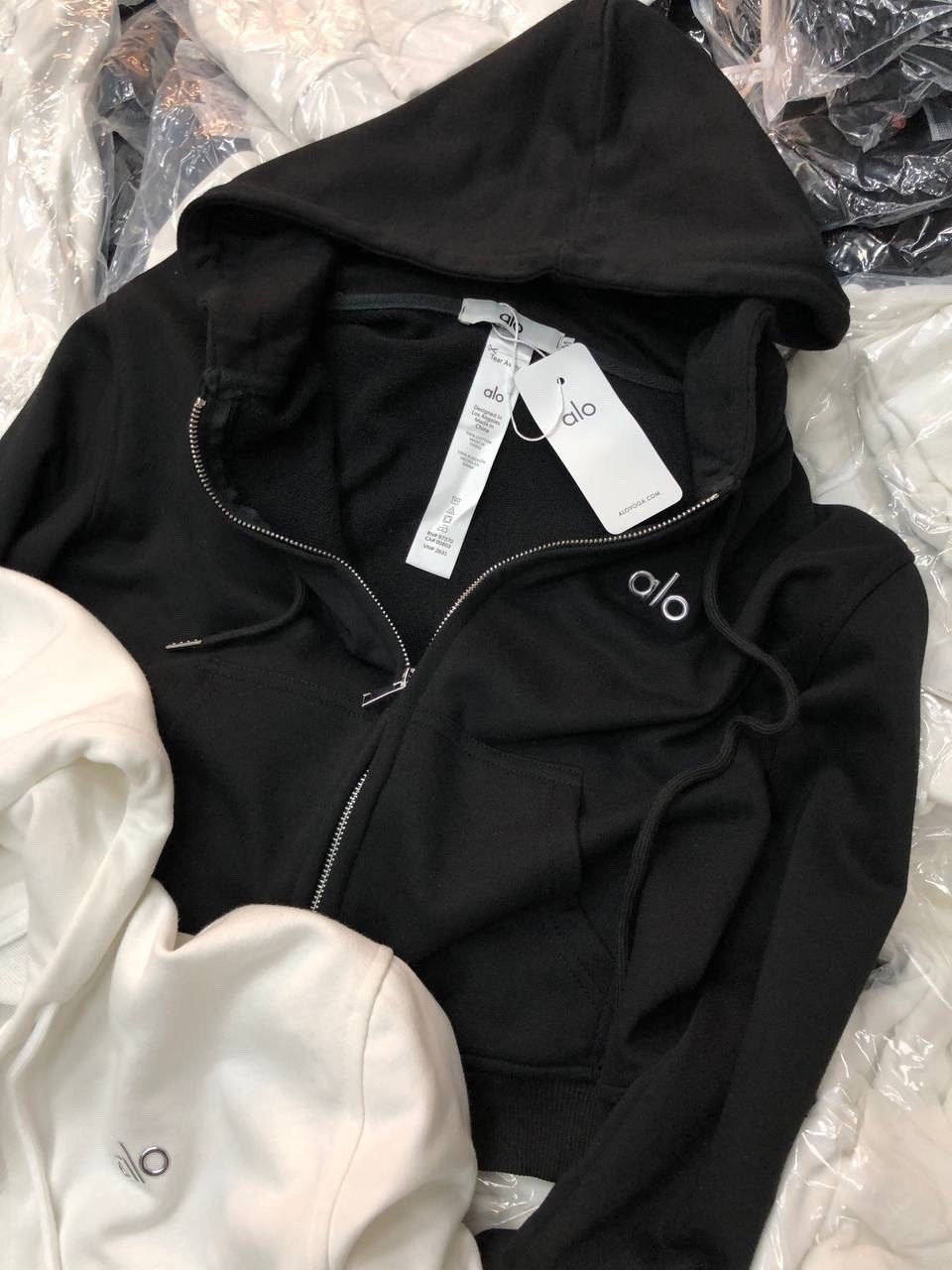 толстовки женская,толстовка,кофта с капюшоном женская,женская толстовка с капюшоном,толстовка белая женская