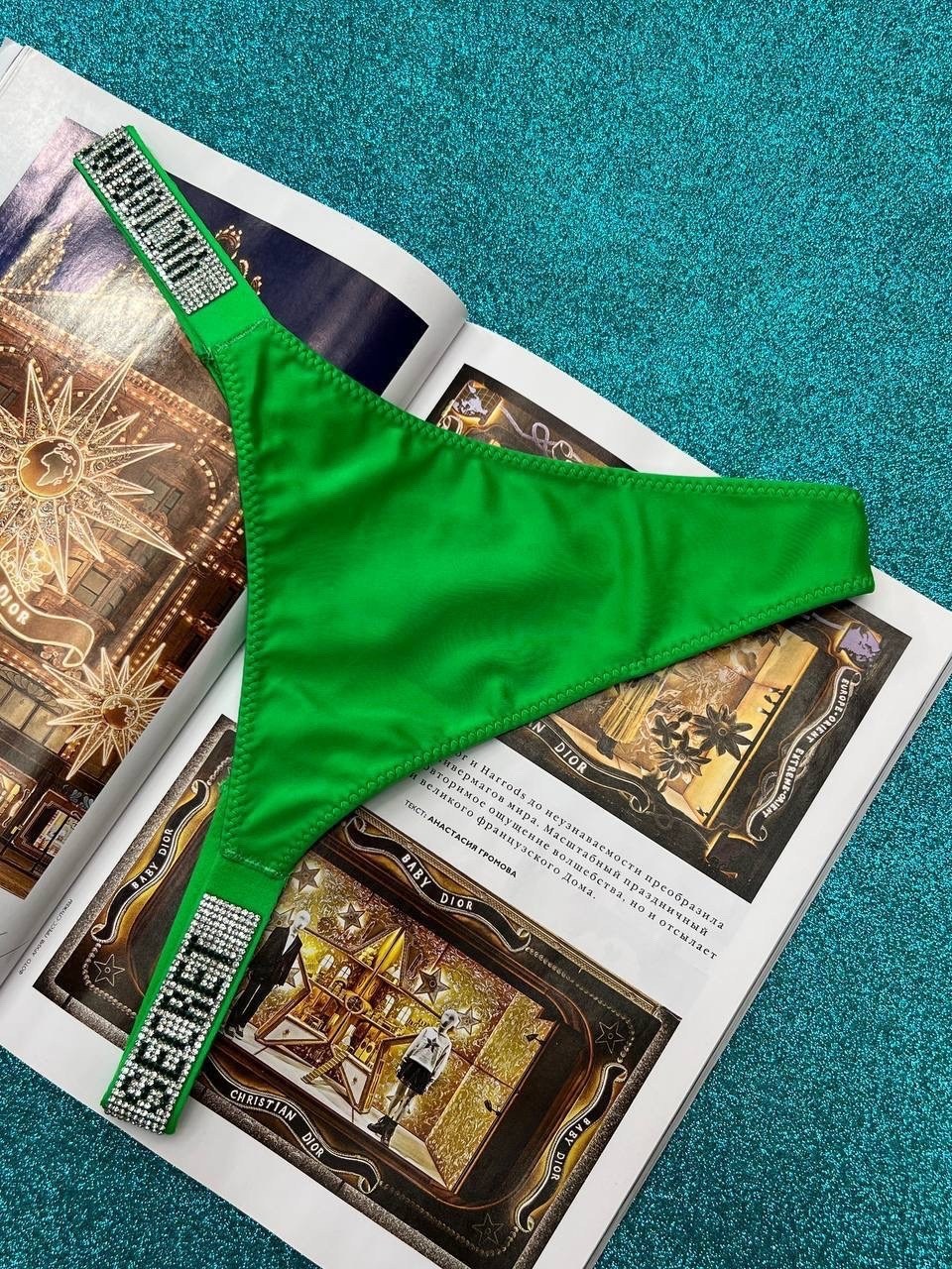 трусы виктория сикрет со стразами,трусы стринги женские виктория сикрет,популярные трусы виктория сикрет,стринги со стразами набор,виктория сикрет трусы танго