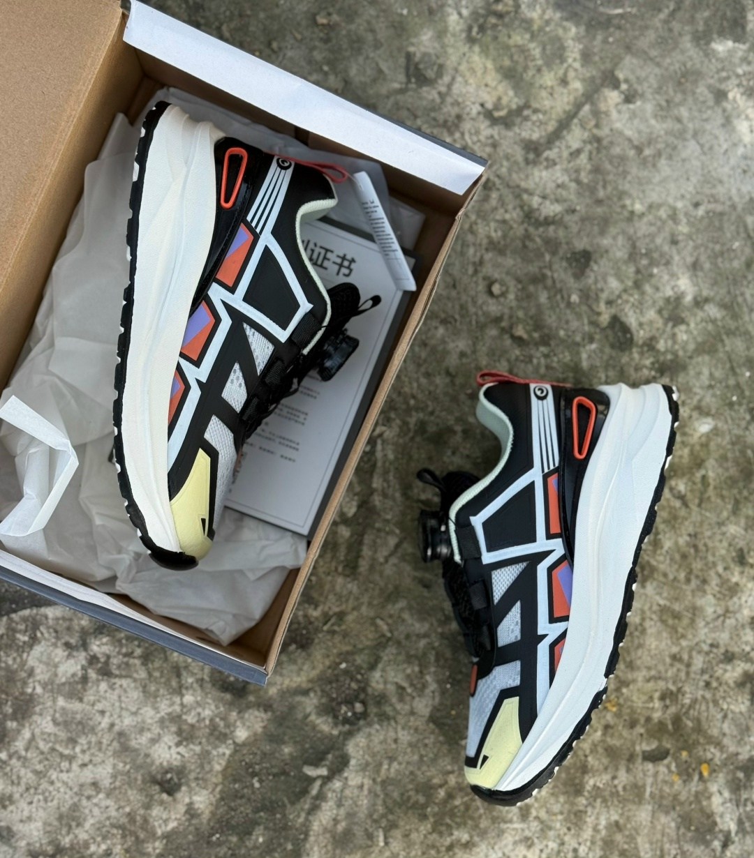 кроссовки,кроссовки мальчику,повседневные кроссовки, спортивная,модные кроссовки