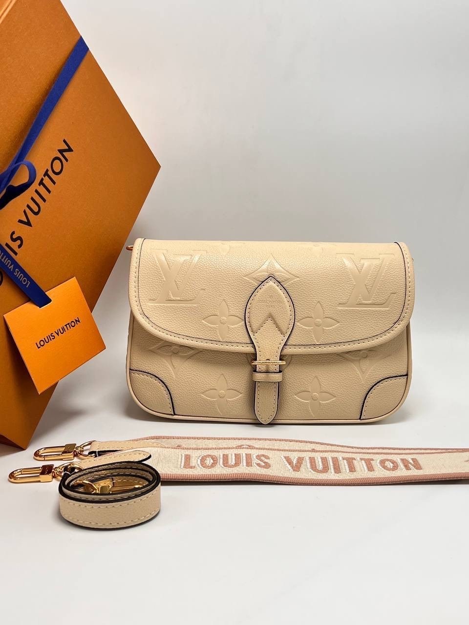 сумка louis vuitton,сумки луи виттон,louis vuitton женская сумка,сумочка луи виттон,сумка луи виттон женская