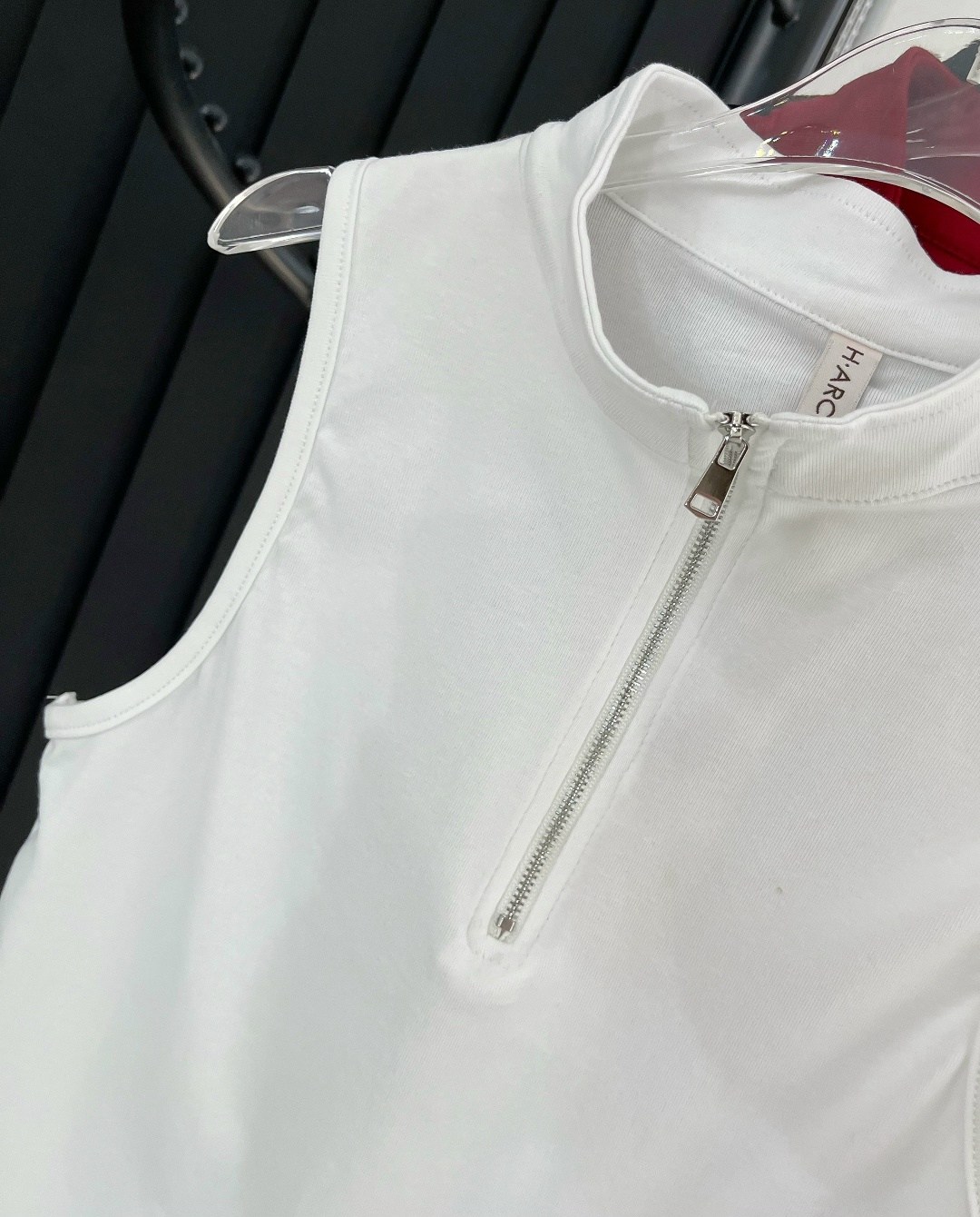 майка женская,топ женский,жилетка женская,майка короткая,женская кофта