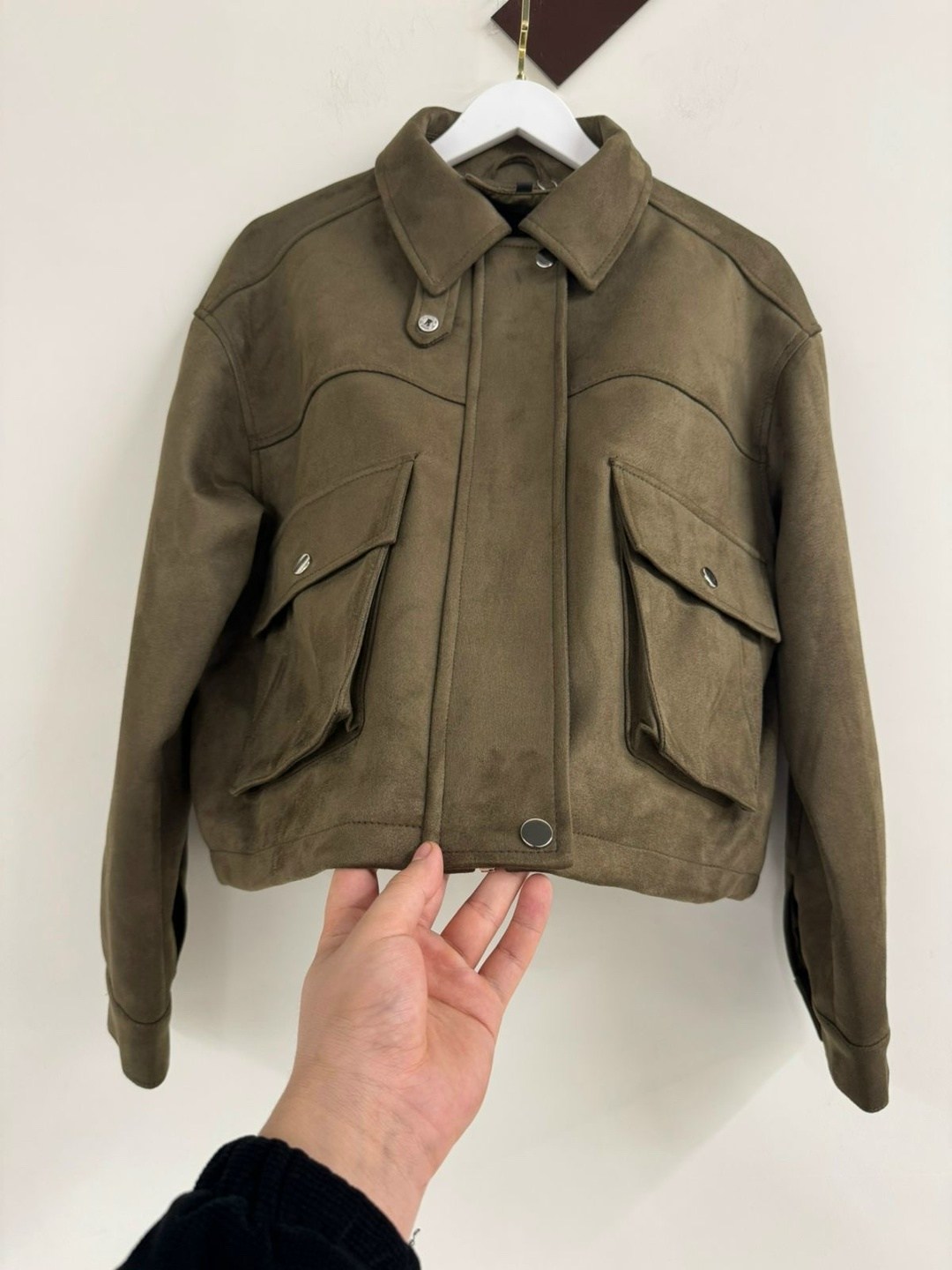 повседневная куртка,куртка с карманом,куртка,куртка замшевая,куртка кожаная