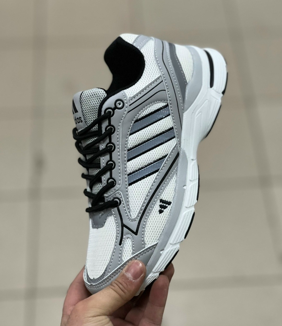 кроссовки adidas,кроссовки adidas мужские,кроссовки,кроссовка мужской,кроссовки женскиe