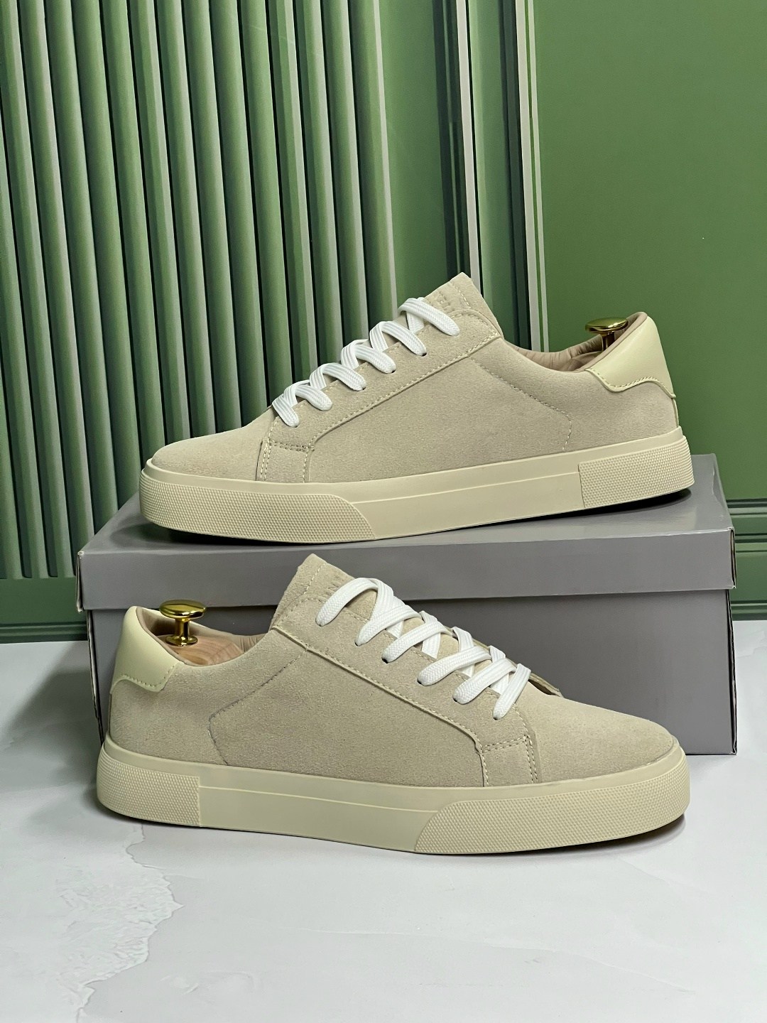 ,замшевые кроссовки,замшевые кеды,кеды из натуральной замши,кроссовки женские мужские