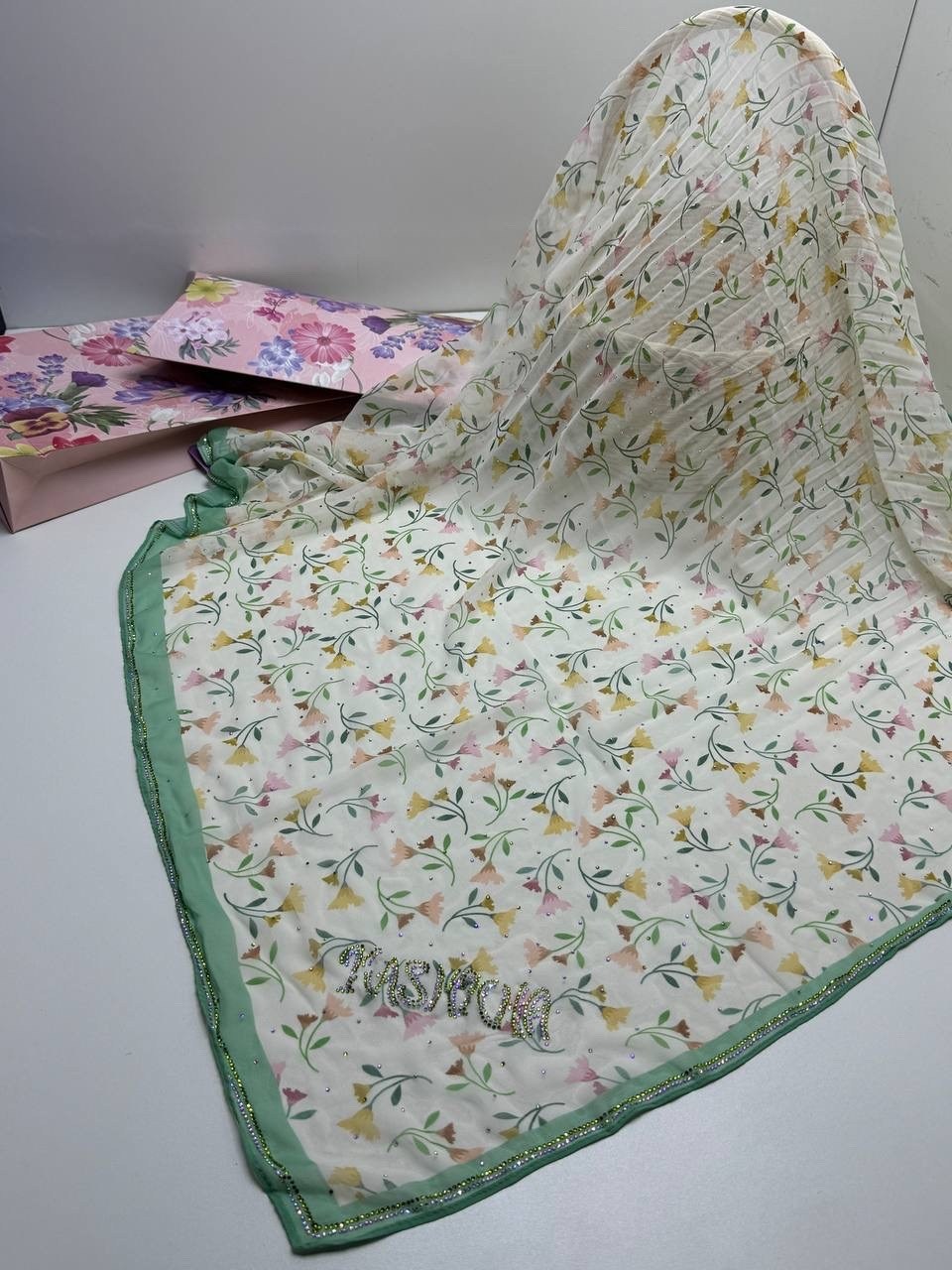 женский платок,новинки платок,шелковые платки,платки шарф,платок