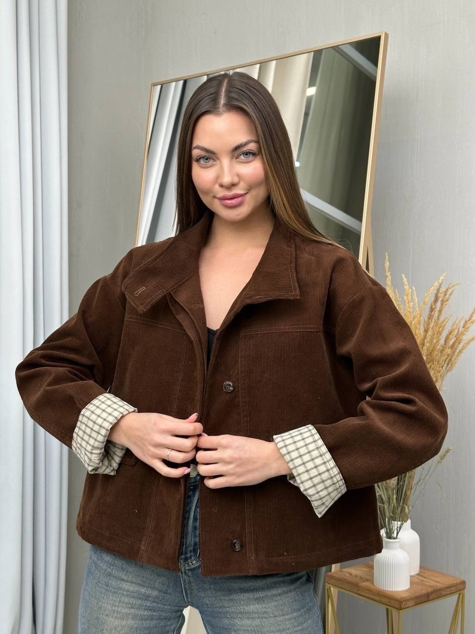 вельветовая куртка,вельветовая куртка рубашка коричневая женская,вельветовая куртка женская,коричневая вельветовая рубашка,куртка из вельвета женская