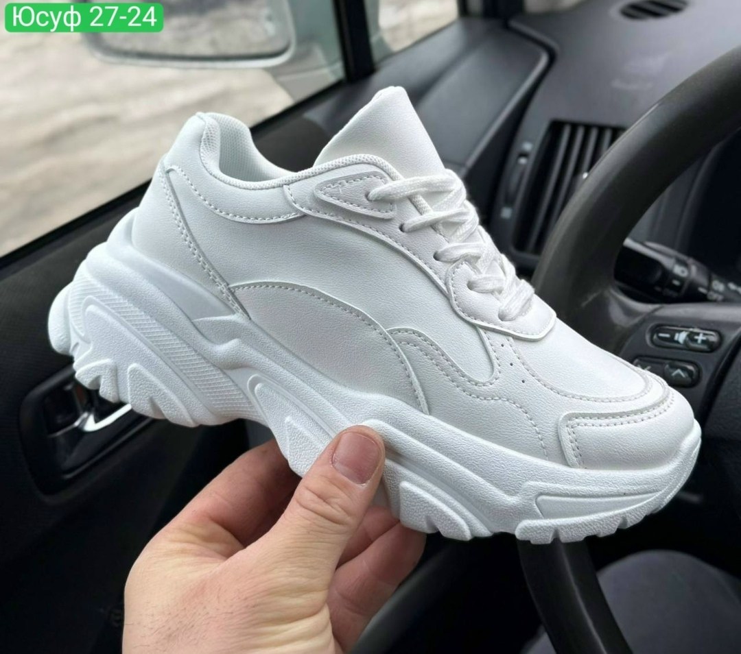 женские кроссовки,женские массивные кроссовки,белые кроссовки,массивные кроссовки,кроссовки