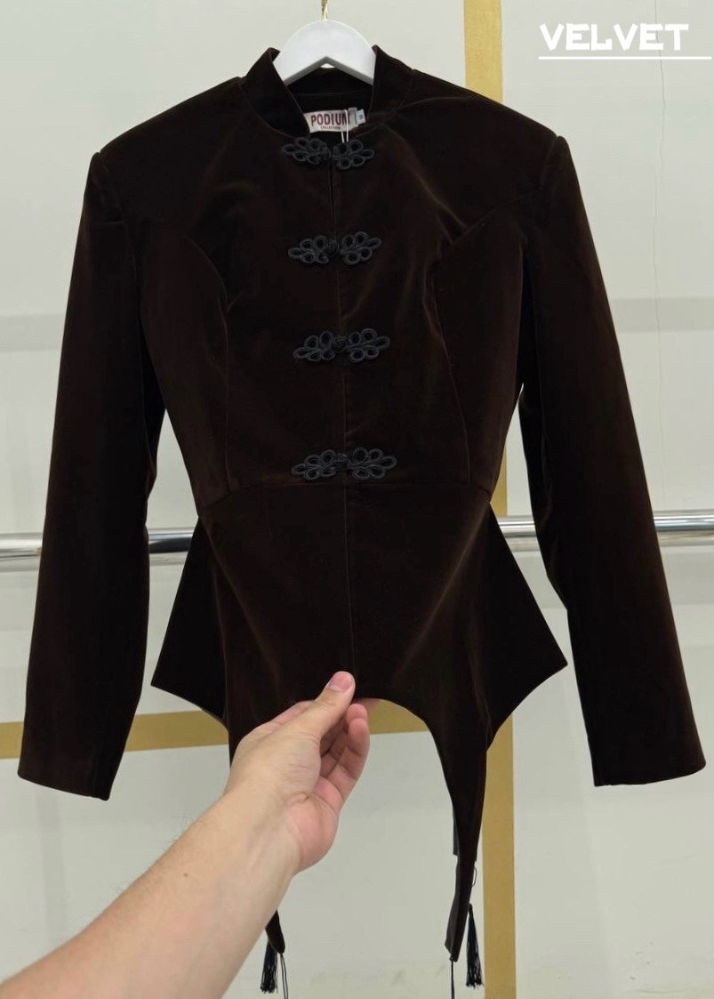 жакет из бархата,женский костюм,велюровый жакет,бархатный жакет