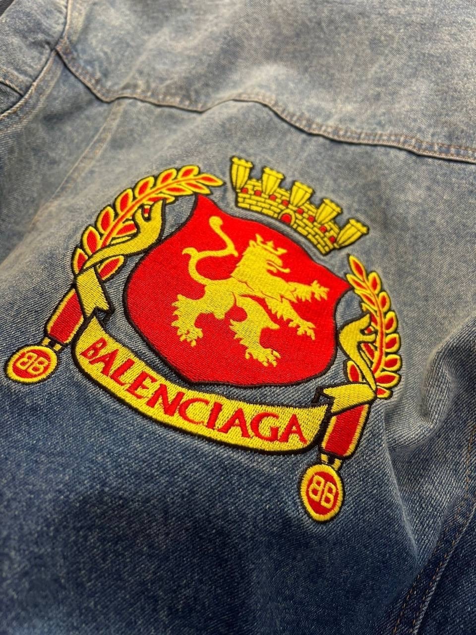 мужская джинсовая куртка,джинсовая куртка,женская джинсовая куртка,модные джинсовые куртки,джинсовая куртка alexander wang