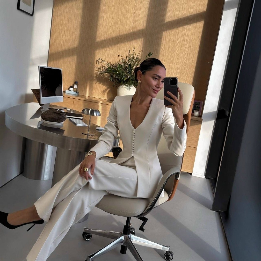 костюм брючный деловой с пиджаком классический mystique veil 225723301,брючный костюм,женский брючный костюм,костюм классический,костюм брючный деловой с пиджаком классический mystique veil