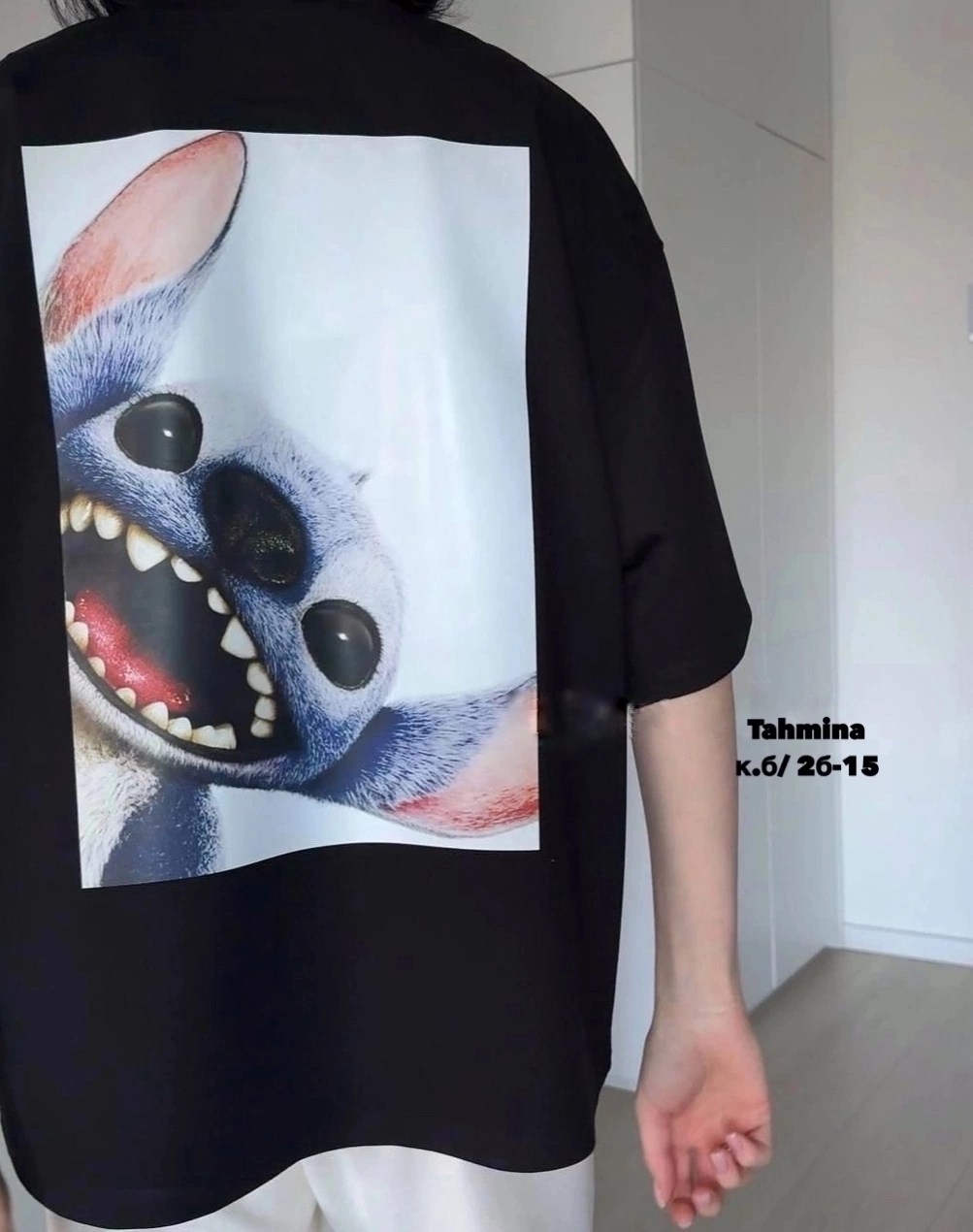 футболка с принтом стич,футболка стич,футболка с рисунком,модные футболки,футболки женская