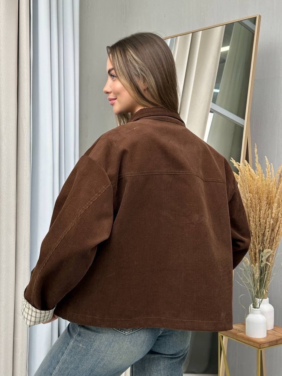 вельветовая куртка,вельветовая куртка рубашка коричневая женская,вельветовая куртка женская,коричневая вельветовая рубашка,куртка из вельвета женская