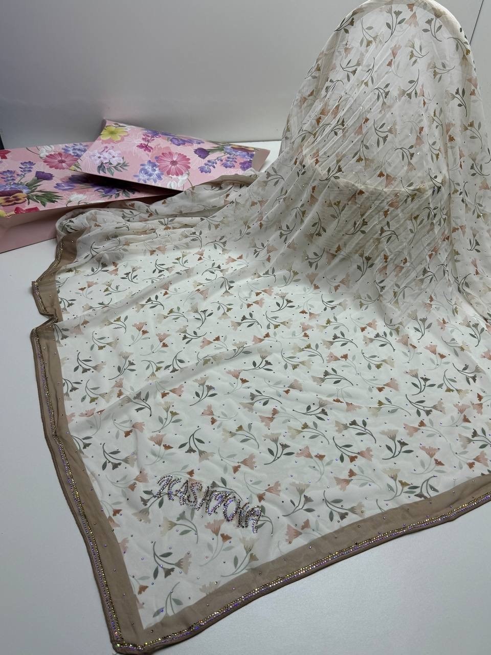 шелковые платки,женские платки,хлопковые платки,платок,платок из хлопка