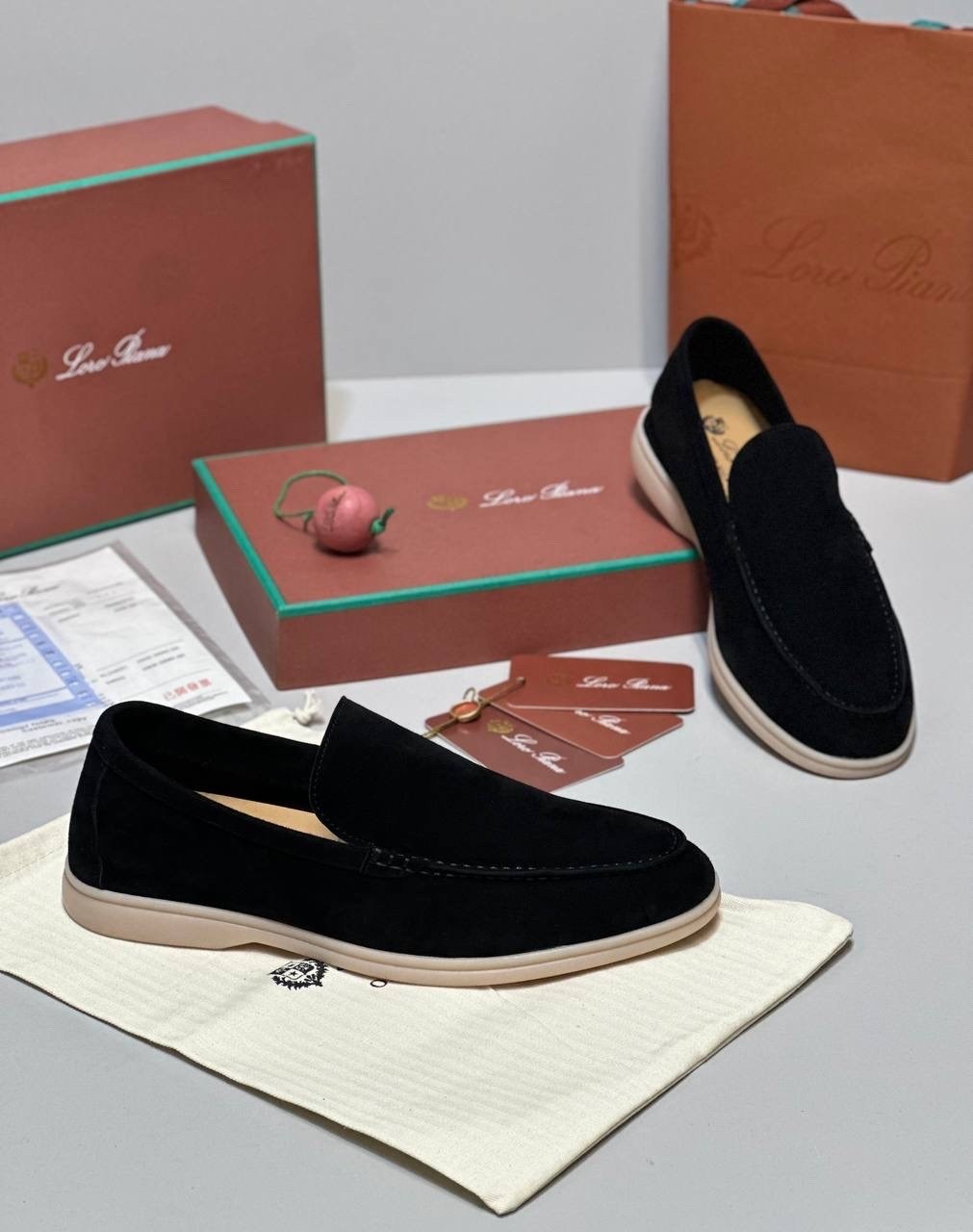 лоферы loro piana,loro piana мужские лоферы,лоферы натуральная замша loro piana,замшевые бежевые лоферы loro piana,женские лоферы замшевые в стиле loro piana