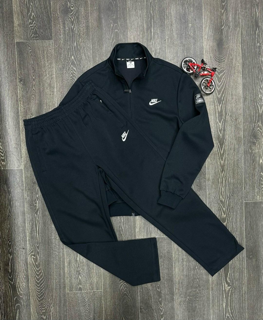 спортивный костюм nike,мужской спортивный костюм nike,спортивный костюм мужской,спортивный костюм,спортивные костюмы для мужчин