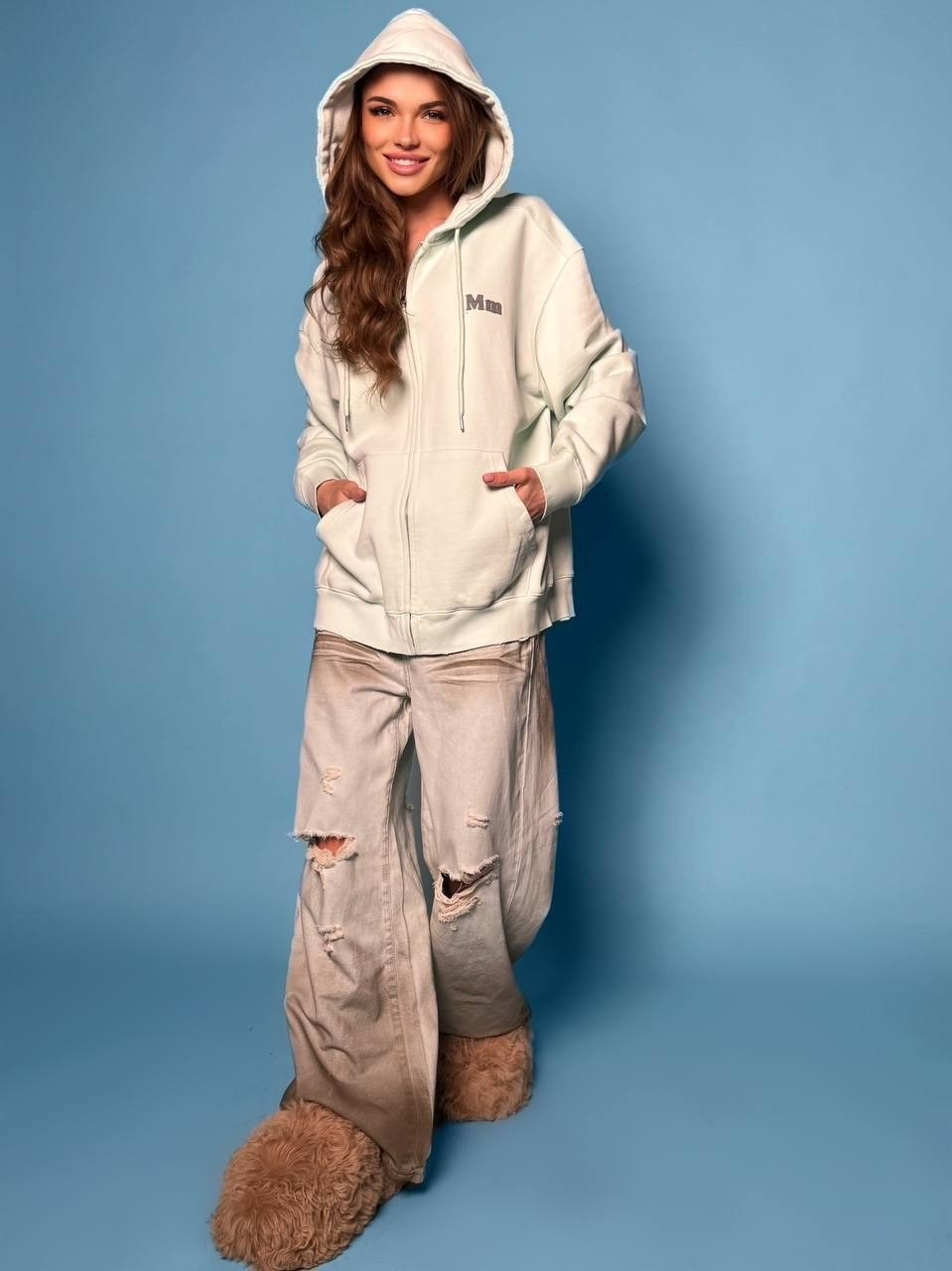 модная толстовка,женская толстовка,толстовка стильная,желтая толстовка,толстовка