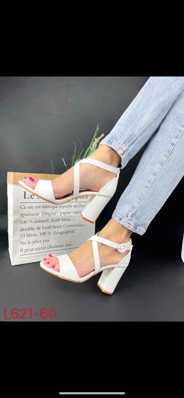 женские босоножки,босоножки на каблуках, босоножки,модные босоножки,стильные босоножки