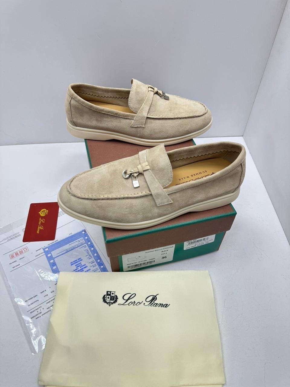 замшевые женские лоферы loro piana,лоферы loro piana,лоферы из натуральной замши loro piana premium shoes,лоферы loro piana summer charms walk бежевые,лоферы женские loro piana