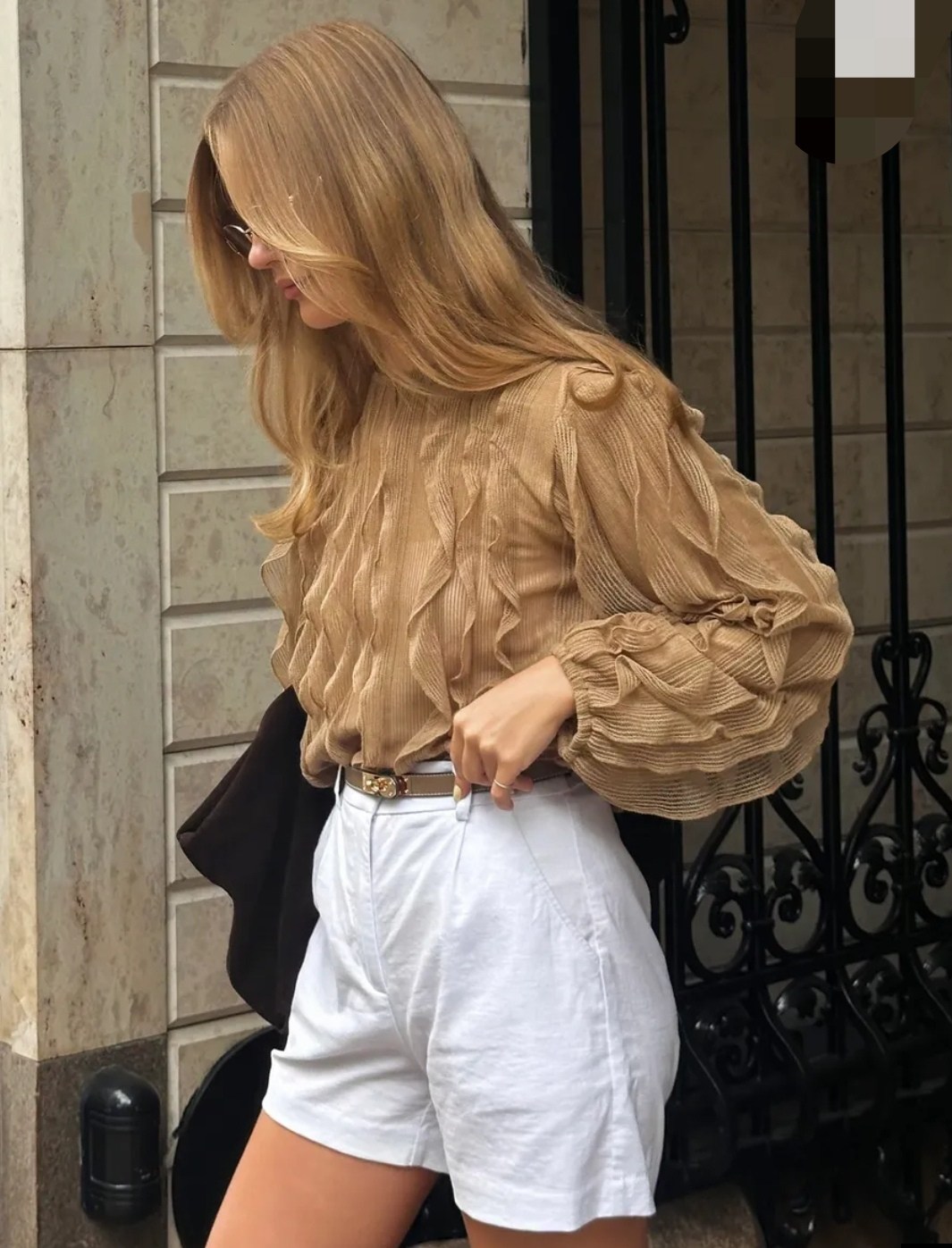 блузка с оборками,блузка с рюшами,нарядная блузка,блузка легкая,женская блузка