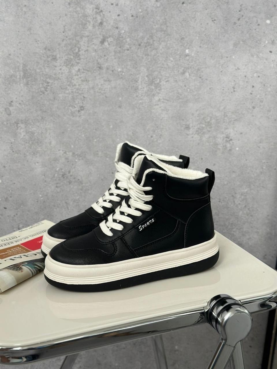 зимняя женская ,зимние женские кроссовки,,женские кроссовки, женская