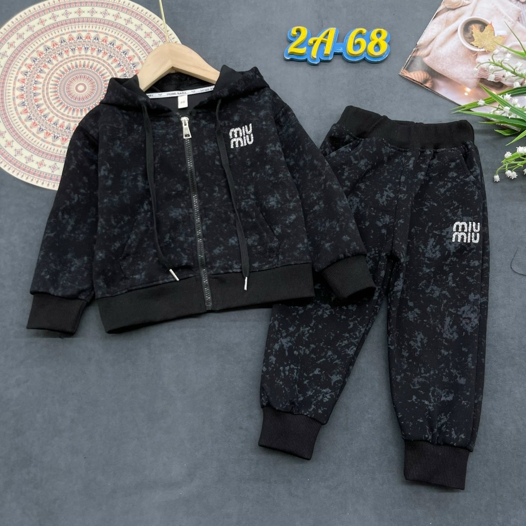 костюм на флисе,детские костюмы,спортивные костюмы на флисе,велюровый костюм,костюм с начесом