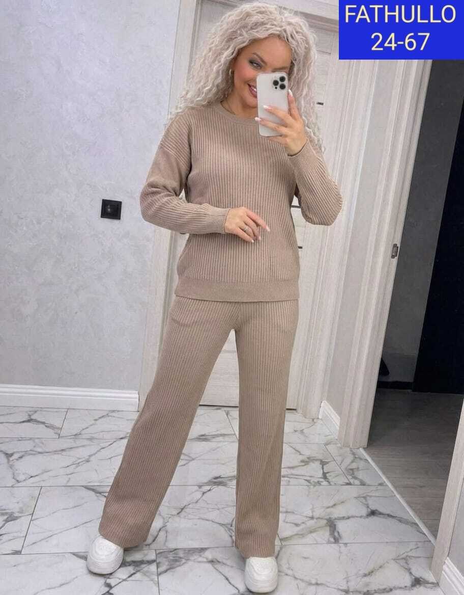 костюм женский,вязаный костюм с брюками палаццо,вязаный брючный костюм,костюм классический,костюм для женщин