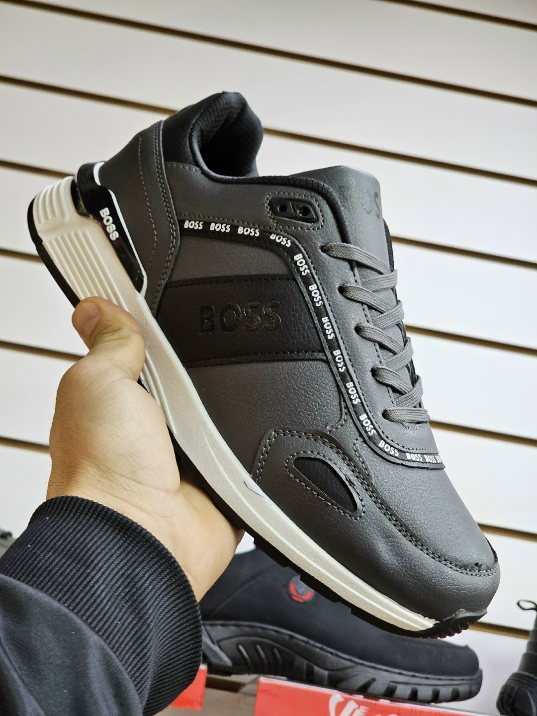 кроссовки boss мужские,кроссовки boss,кроссовки hugo boss,кроссовки мужские,кроссовки для мужчин эко кожа