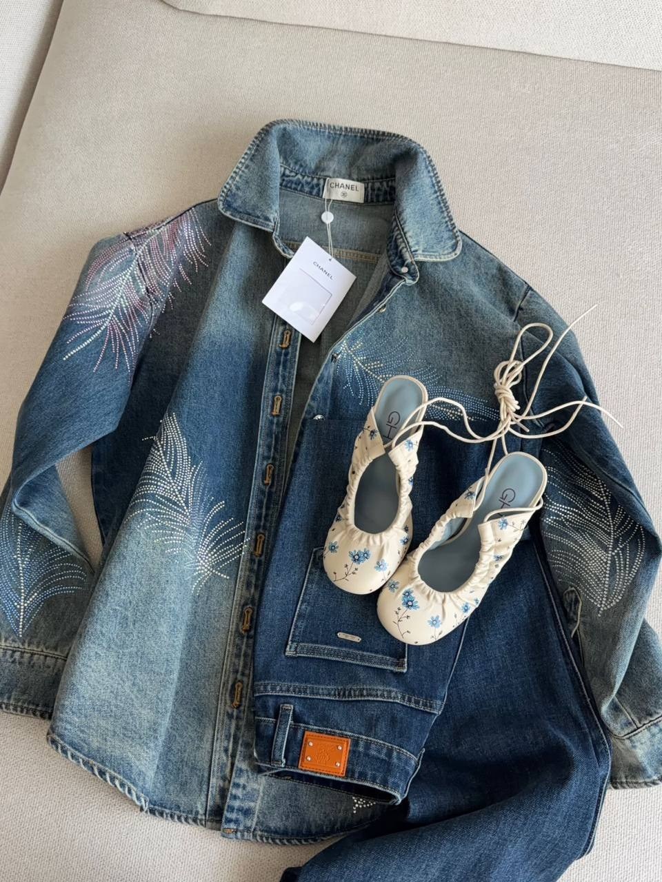 джинсовая куртка,женская джинсовая куртка,дизайн женской джинсовой куртк,модные джинсовые куртки,джинсовая куртка с принтом