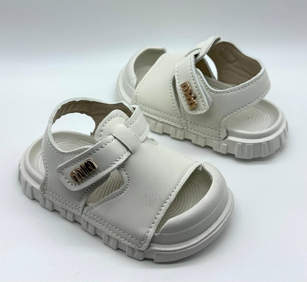 сандалии,босоножки сандали,детские сандалии,сандали,сандалии moocie