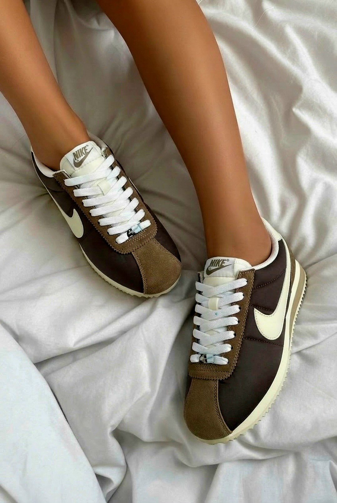 кроссовки cortez коричневые nike,кроссовки nike classic cortez leather,кроссовки nike cortez,кроссовки cortez,женские повседневные кроссовки nike classic cortez