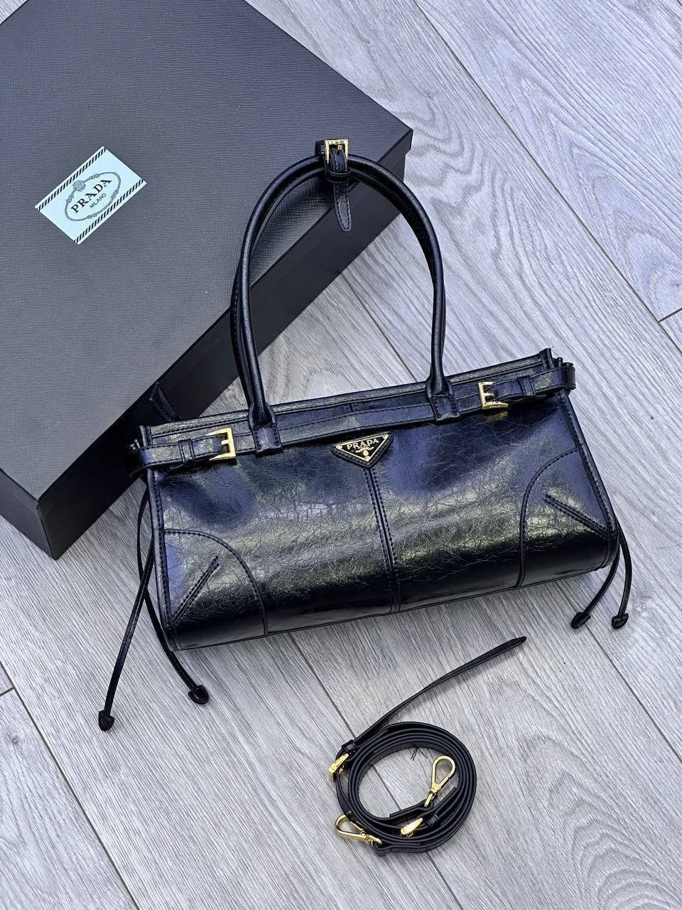 женская сумка prada,prada сумка,сумка prada натуральная кожа 32-16,сумка женская,сумка