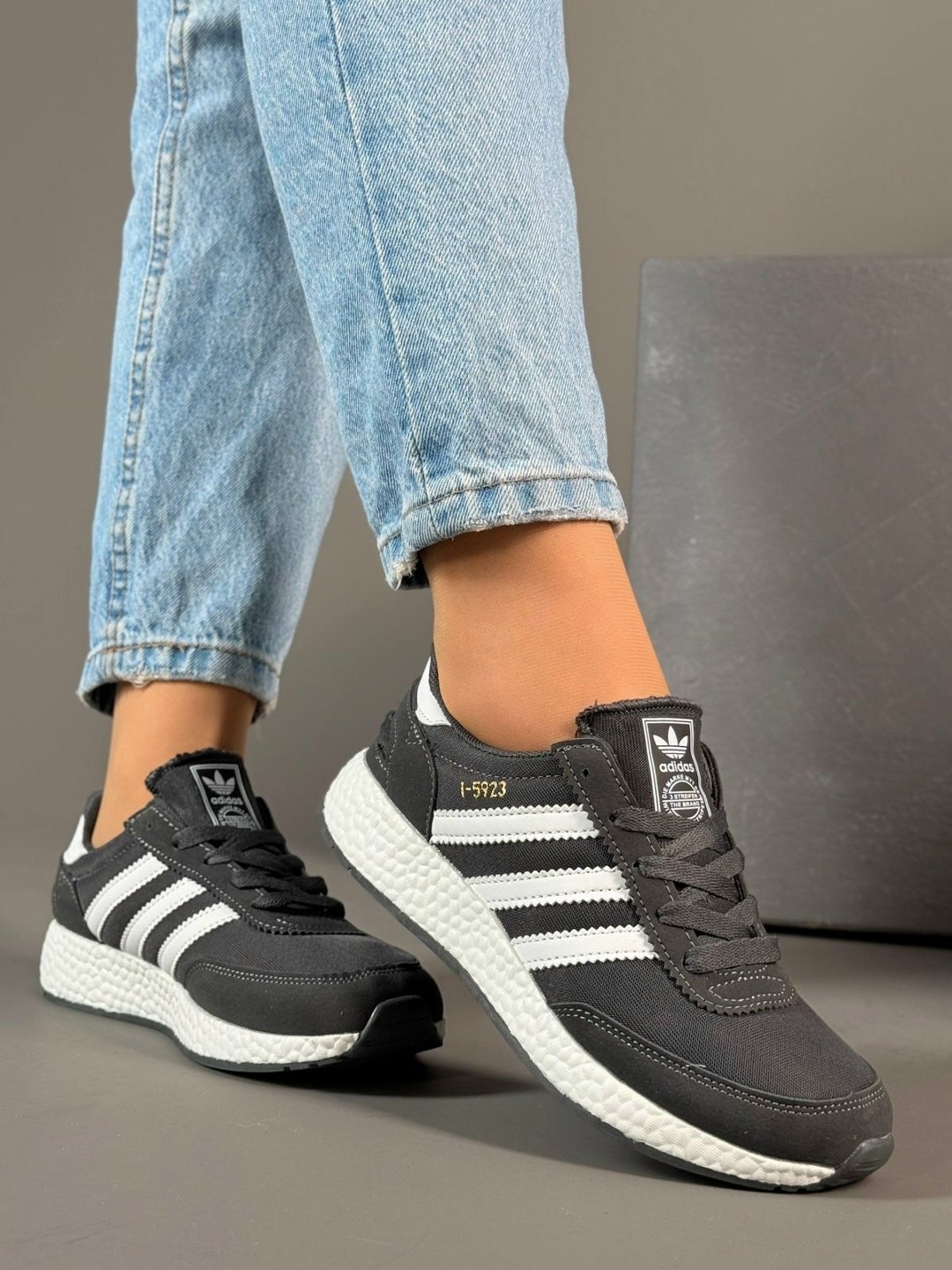 кроссовки adidas,адидас иники зеленые,зеленые кроссовки адидас,кроссовки adidas iniki,кроссовки адидас