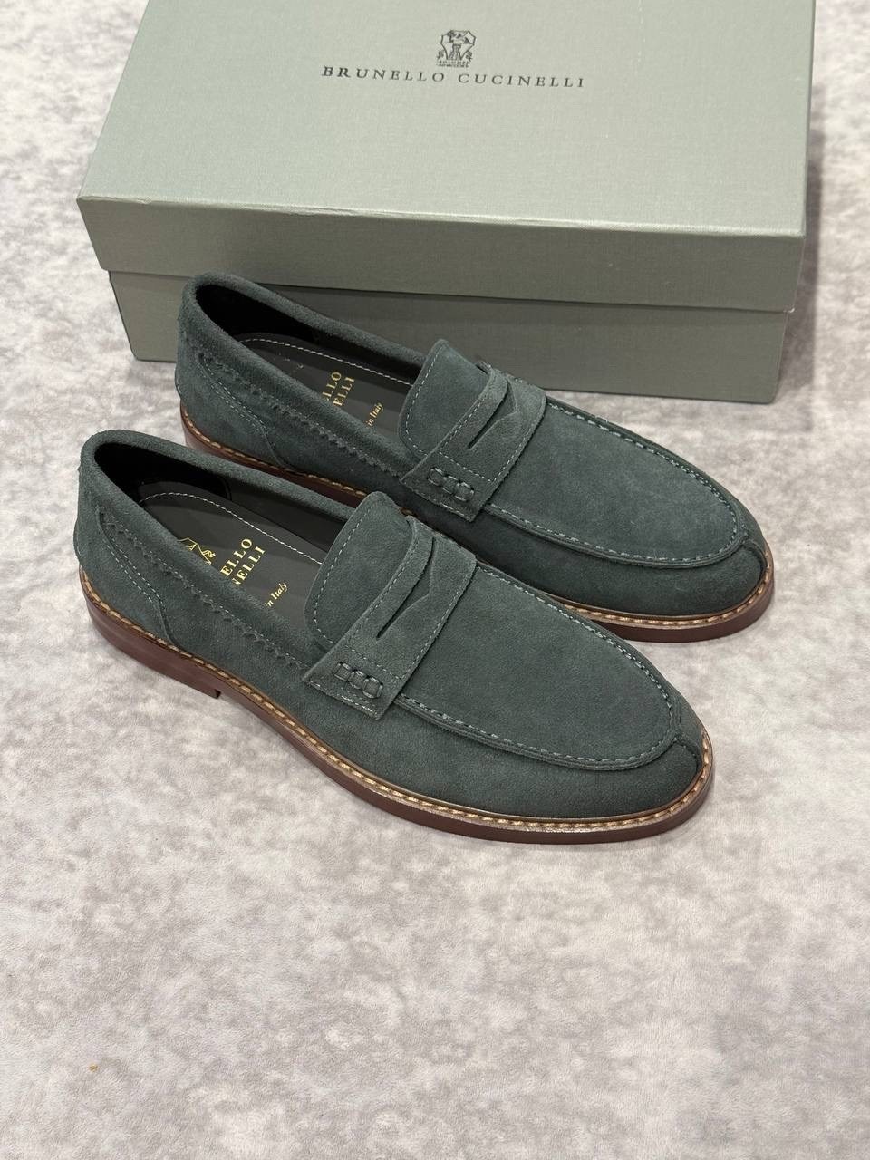 замшевые лоферы loro piana,лоферы женские loro piana,лоферы loro piana,,замшевые лоферы brunello cucinelli