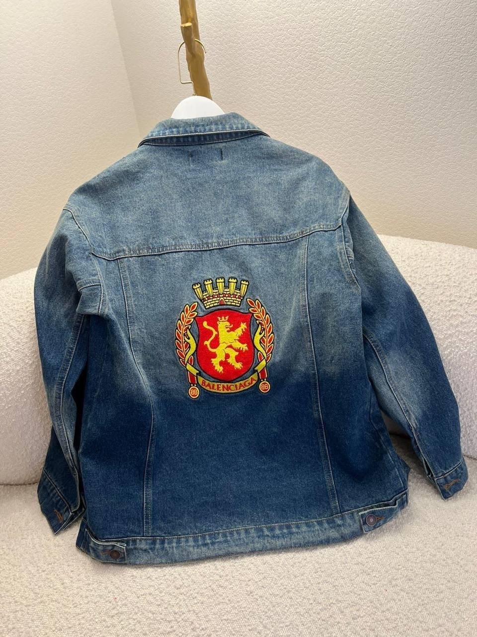 мужская джинсовая куртка,джинсовая куртка,женская джинсовая куртка,модные джинсовые куртки,джинсовая куртка alexander wang