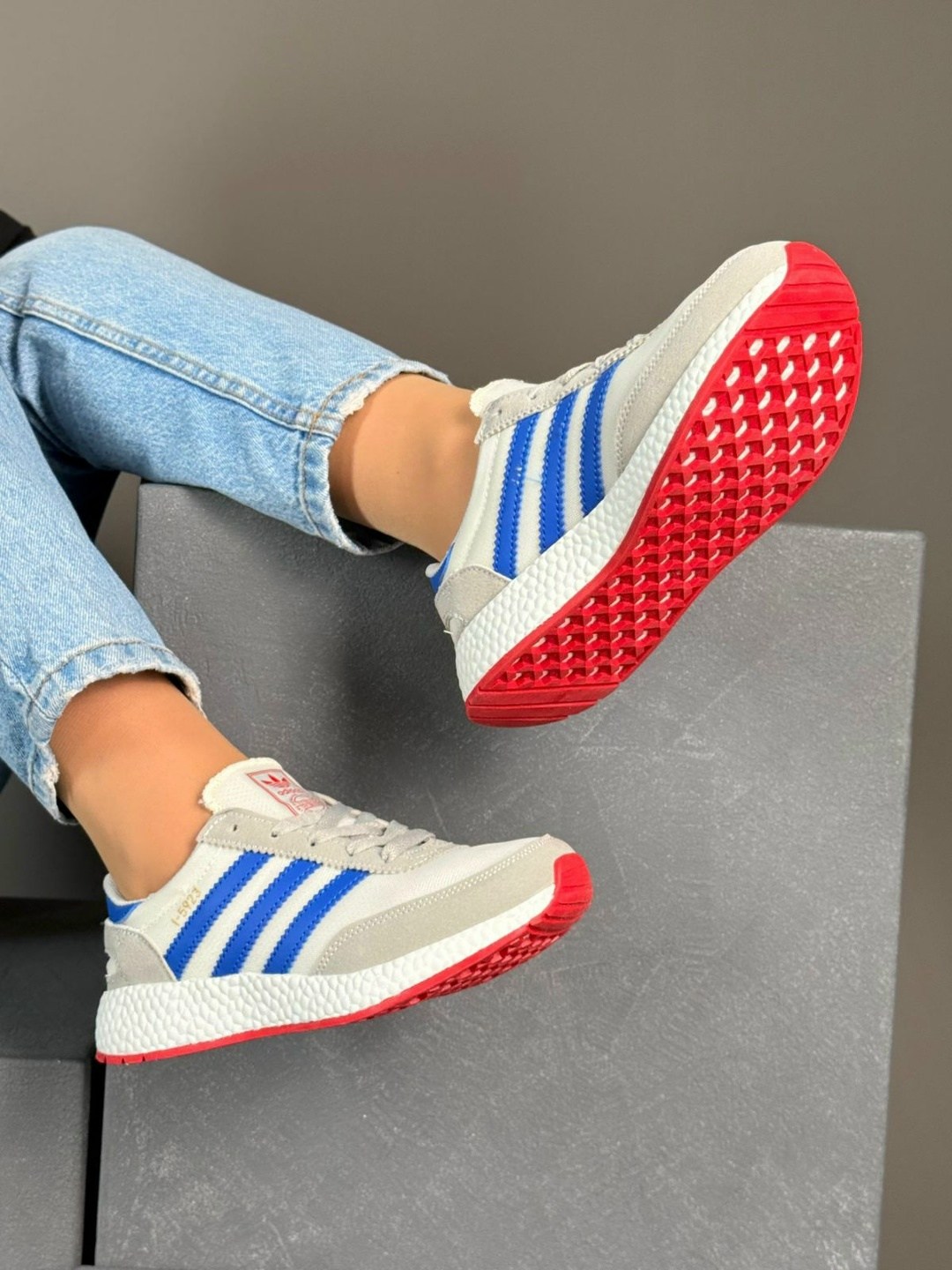 кроссовки adidas,адидас иники зеленые,зеленые кроссовки адидас,кроссовки adidas iniki,кроссовки адидас