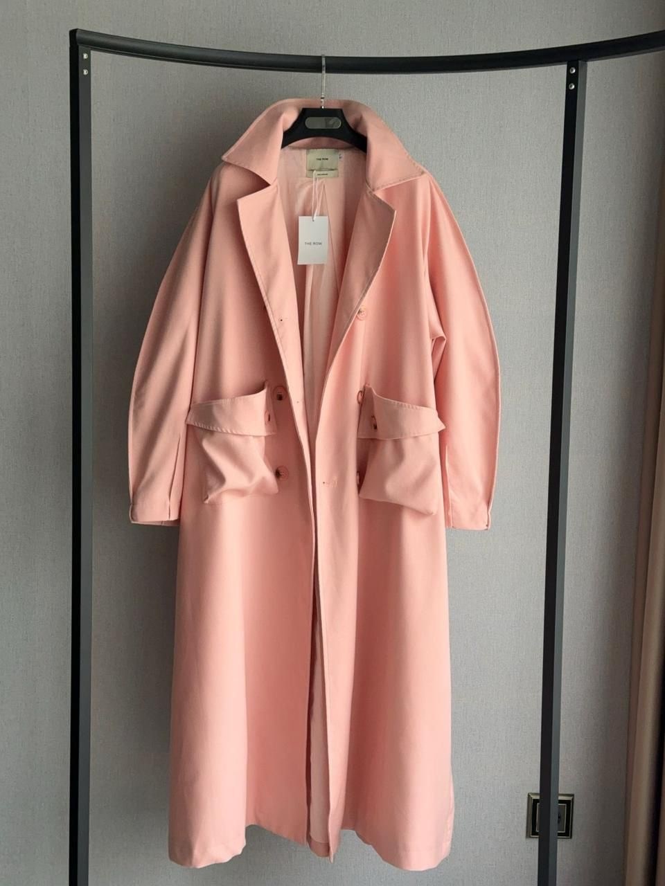 розовый плащ,пальто модное,плащ женский,тренч плащ,плащ модный