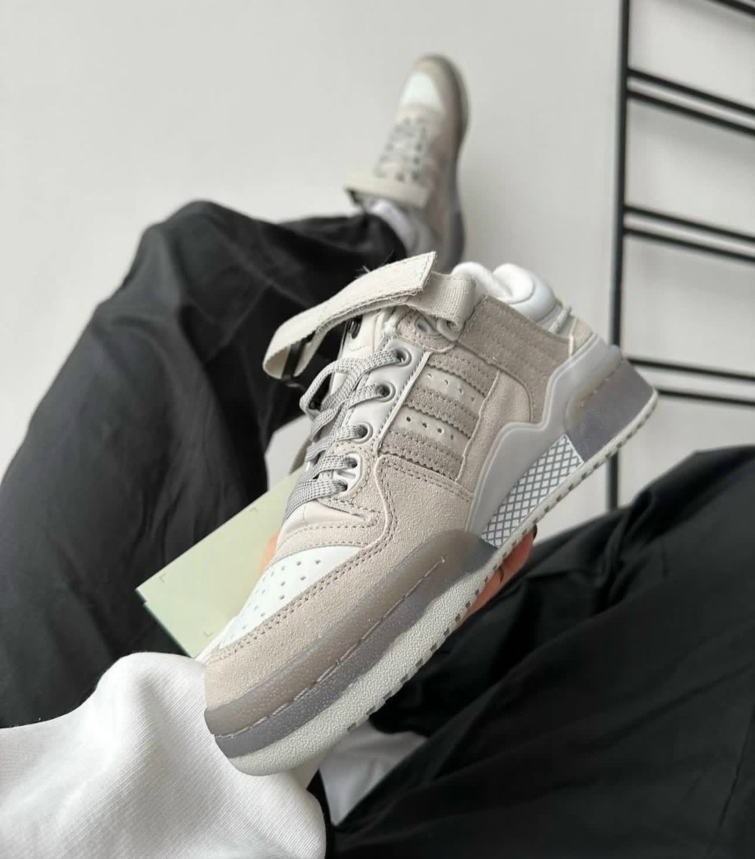 женские кроссовки adidas,кроссовки adidas,кроссовки,кроссовки adidas forum low bad bunny,кроссовки адидас